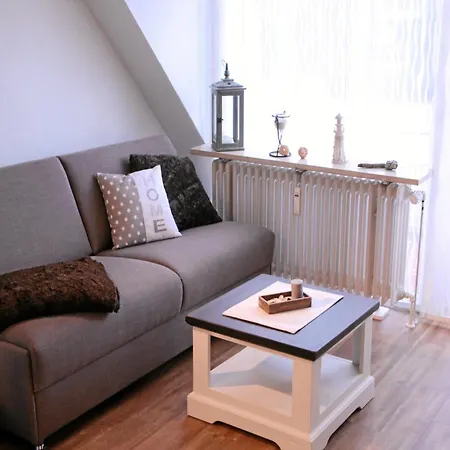 Apartment Seestrasse 6c, App 33 *